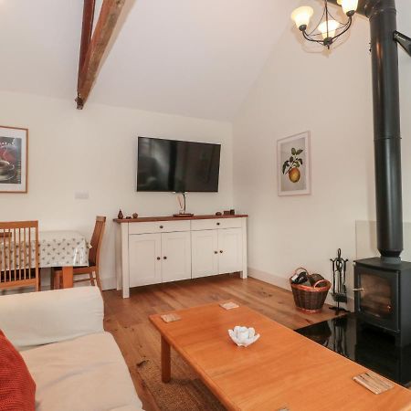 Tom'S Barn Villa เยโอวิล ภายนอก รูปภาพ